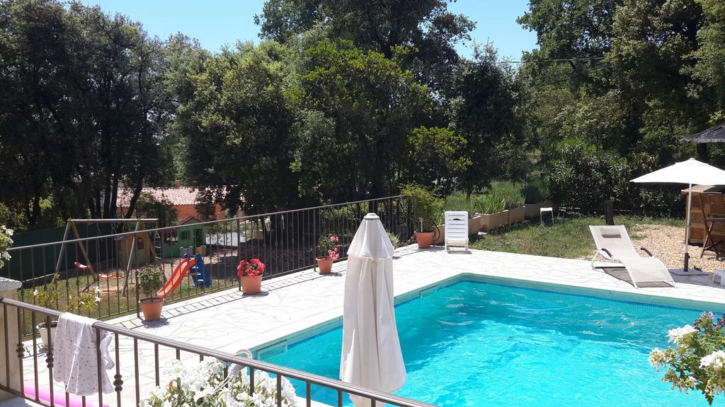 La Maison De Jenny Bed and Breakfast Montauroux Εξωτερικό φωτογραφία