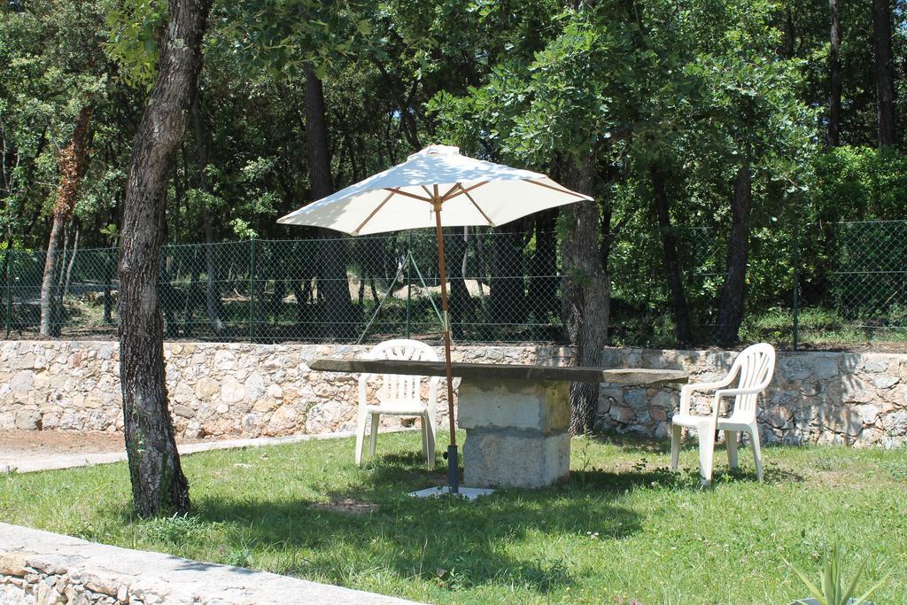 La Maison De Jenny Bed and Breakfast Montauroux Εξωτερικό φωτογραφία